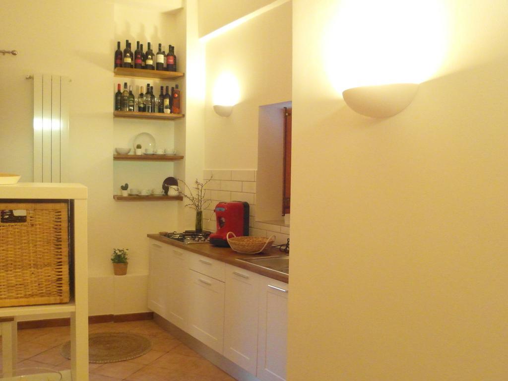 B&B La Piazzetta Palermo Bagian luar foto