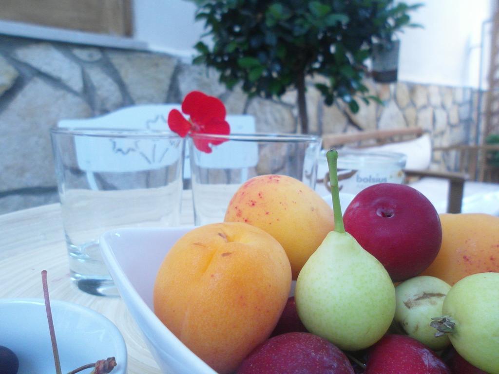 B&B La Piazzetta Palermo Bagian luar foto